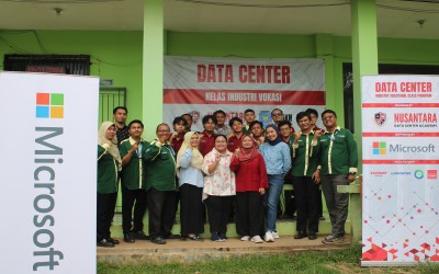 Program Kelas Industri Vokasi Nusantara Data Center di SMK Negeri 9 Kota Bekasi dibawah naungan Microsoft Singapore